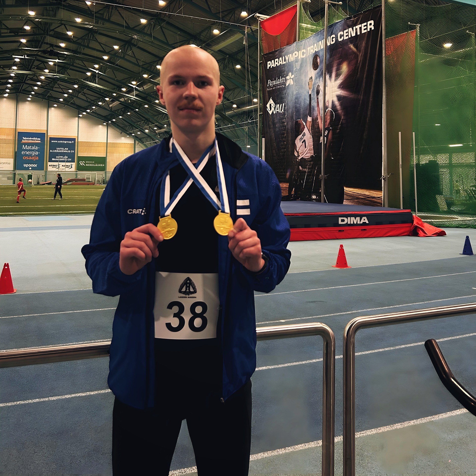 5.4.2026. Parayleisurheilun HalliSM, Pajulahti. 1500m ja 5000m. Molemmista kultaa. 1500m kisassa juostiin yksi kierros liikaa. Tulos keskim. aika miinus yksi kierros: 5:45:86. 5000m tavoitteena alittaa 20min, mutta vatsaongelmien takia tulos 20:55:70.